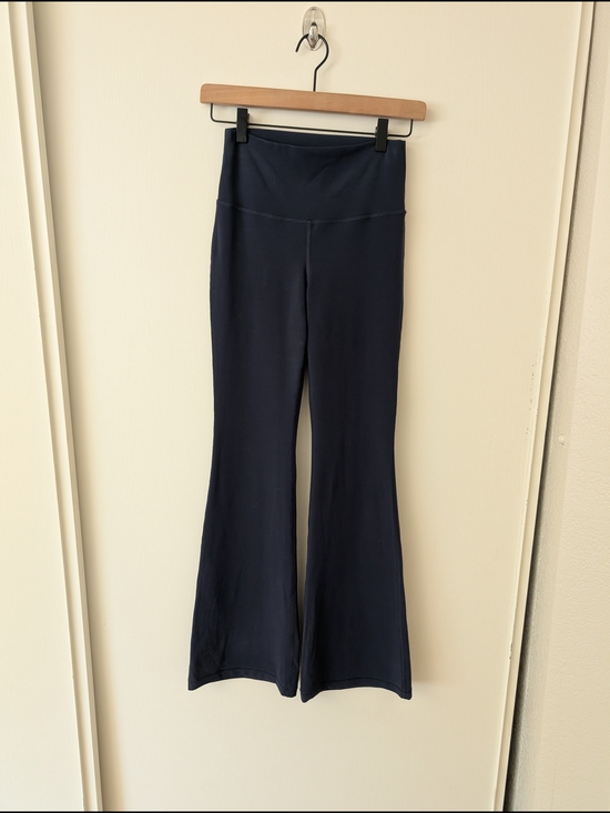TNA Pants - Aritzia TNA Womens Small Flared Leg Leggings Blue Activewear Workout Yoga Lounge